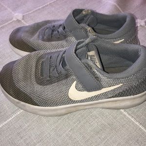 Kids nikes